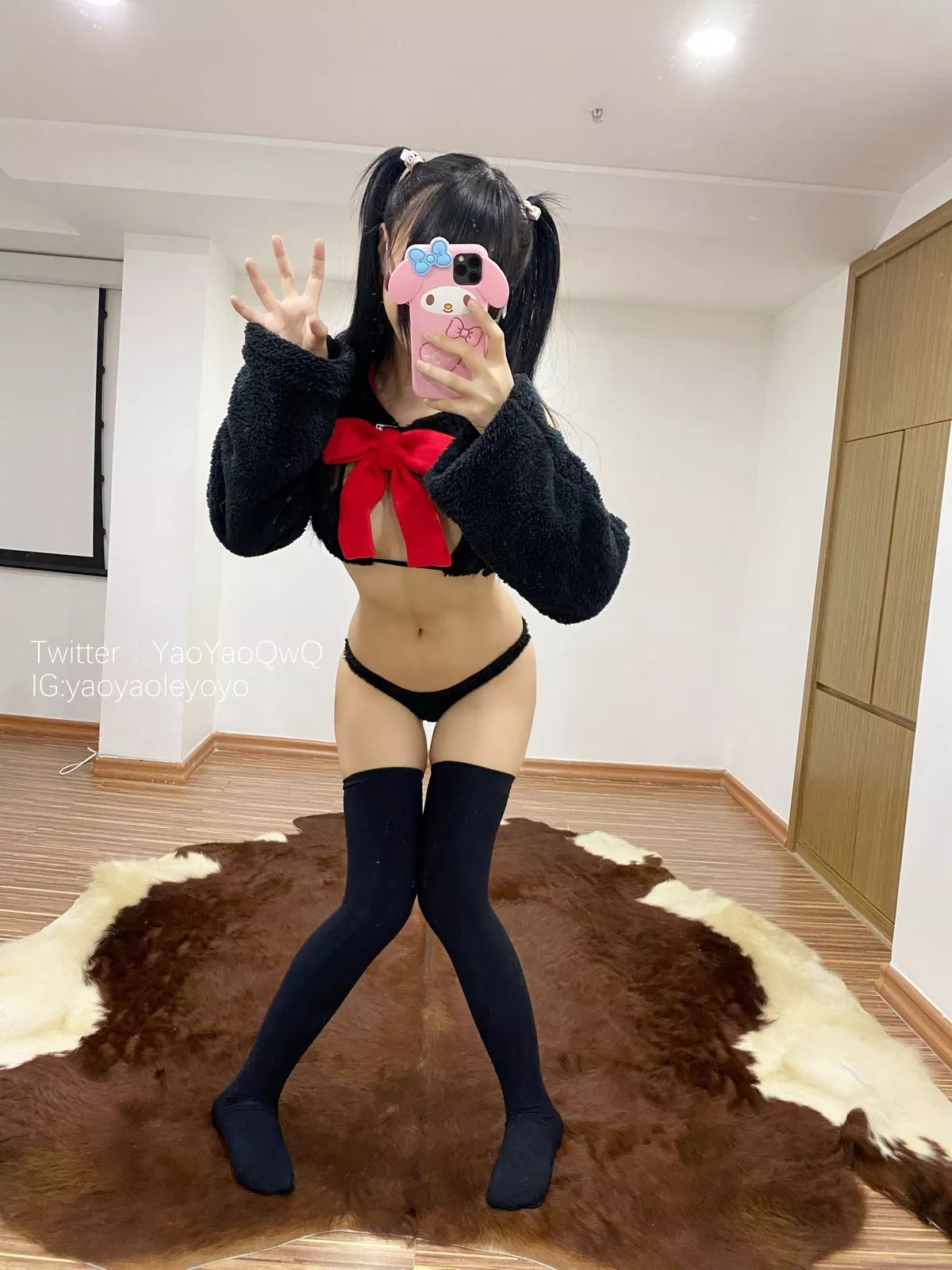 Xgyw.Org_网络美女软妹摇摇乐猫套装主题性感黑色绒毛服饰露三点式内衣迷人诱惑写真91P