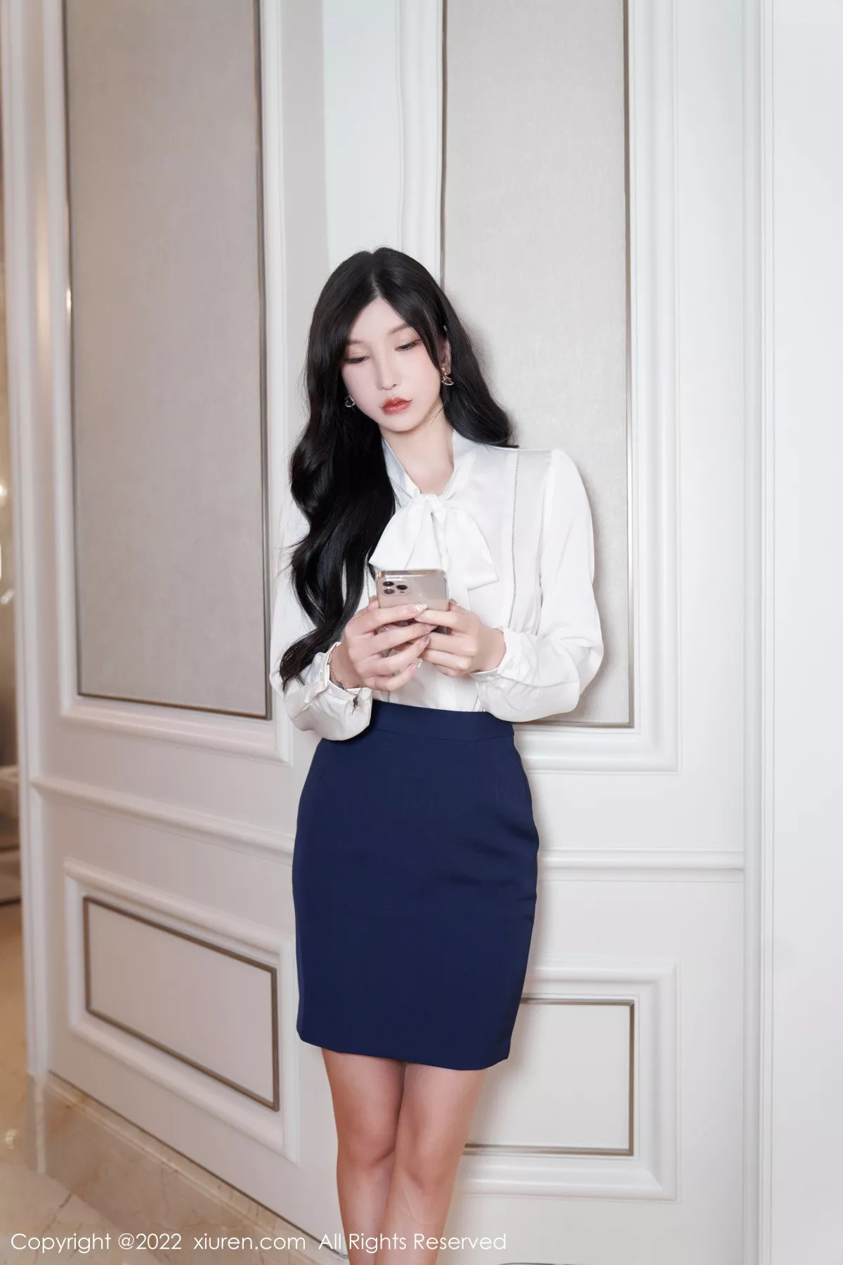 Xgyw.Org_XiuRen第5716期_女神周于希Sally白色上衣配蓝短裙半脱露橙色蕾丝内衣诱惑写真85P