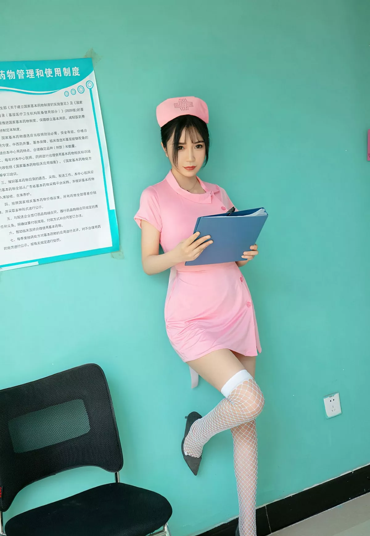Xgyw.Org_[Ugirls爱尤物]No.2438_尤果合辑青涩之爱主题模特萱萱等七大美女性感内衣系列写真35P