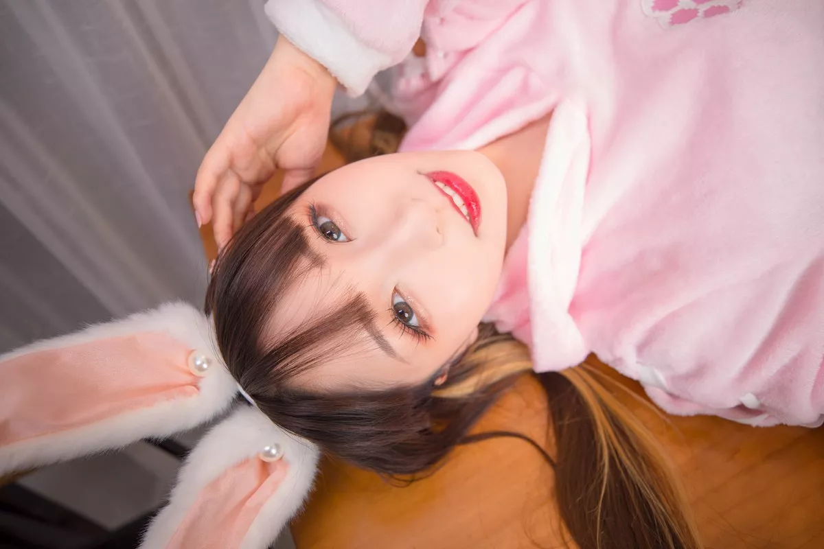 Xgyw.Org_萝莉美女神楽板真冬兔子时间主题私房性感兔女郎系列超薄丝袜秀翘臀诱惑写真150P