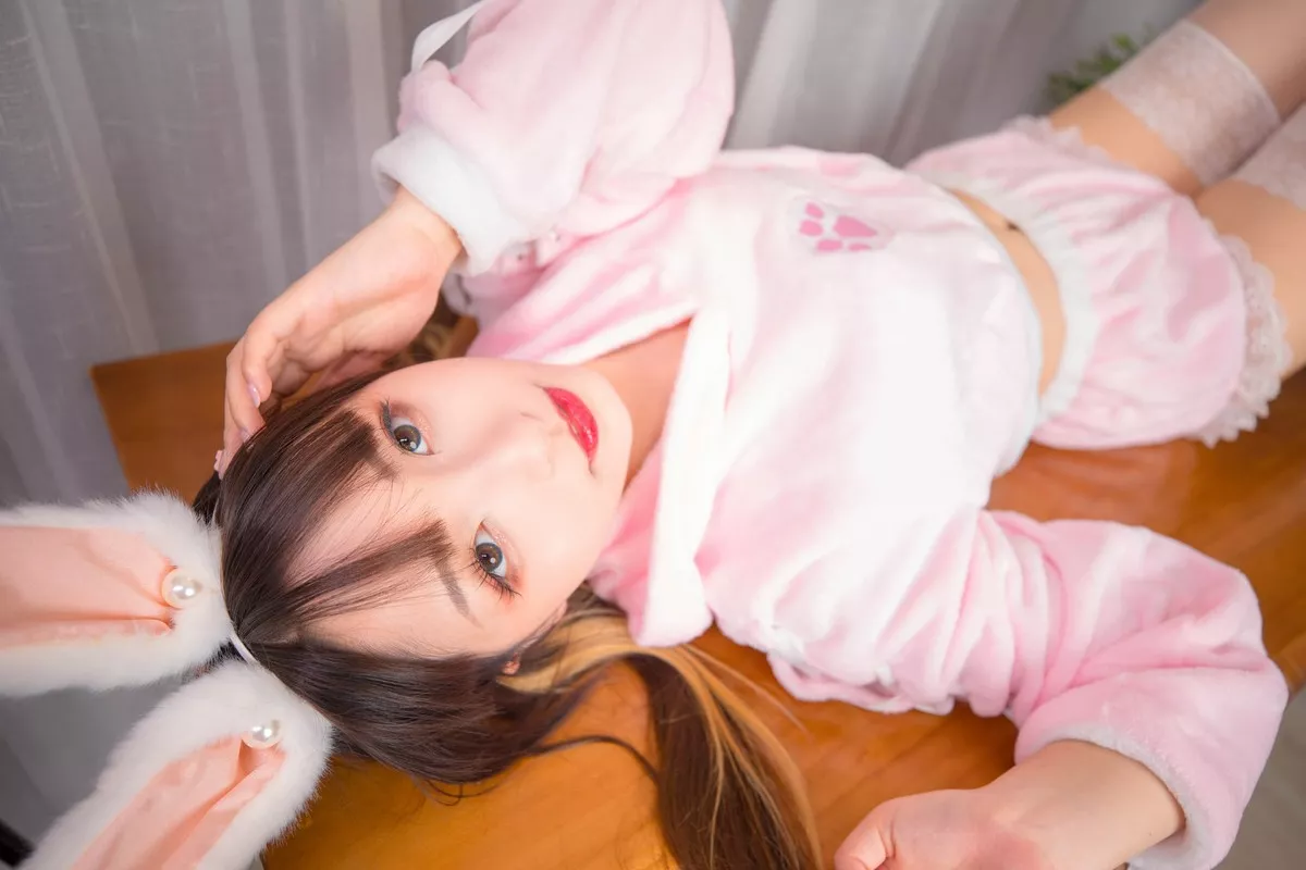 Xgyw.Org_萝莉美女神楽板真冬兔子时间主题私房性感兔女郎系列超薄丝袜秀翘臀诱惑写真150P