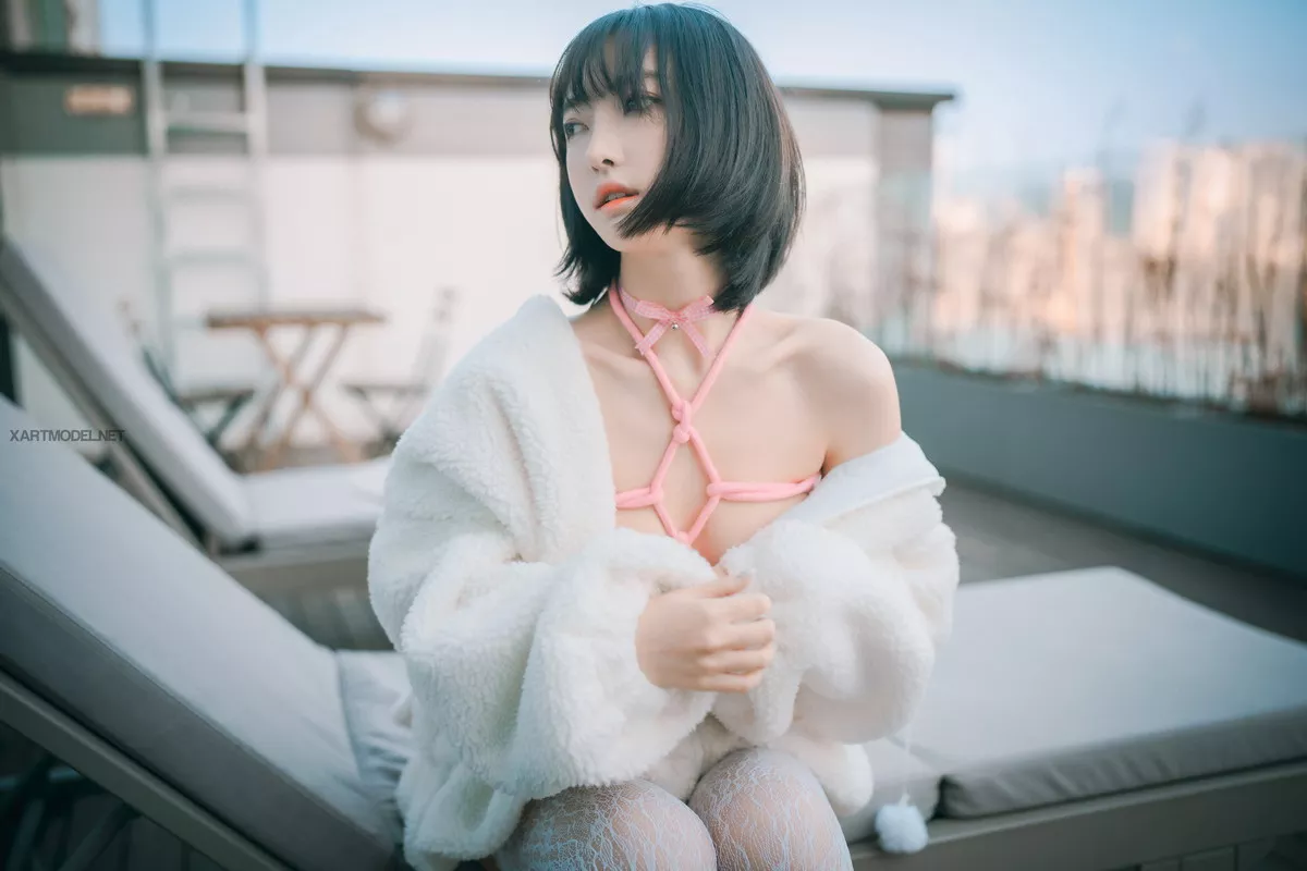 Xgyw.Org_[DJAWA]No.225_模特HaNari_Knotting Class主题户外脱白色外衣露粉色情趣捆绑诱惑写真69P