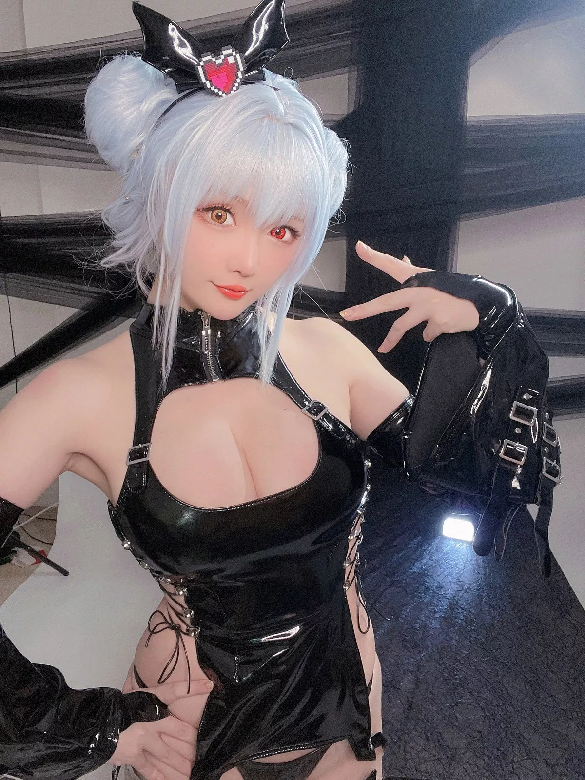 Xgyw.Org_Coser小姐姐星之迟迟水蓝小恶魔主题性感黑色皮质情趣服饰秀翘臀美腿诱惑写真59P