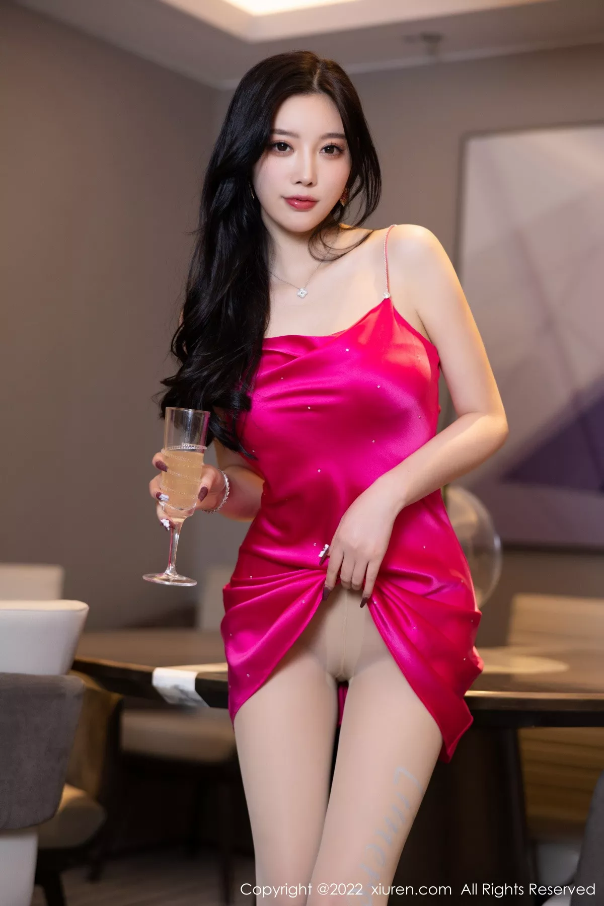 Xgyw.Org_XiuRen第5959期_女神杨晨晨Yome浴室脱红色短裙露无内肉丝秀惹火身材诱惑写真88P