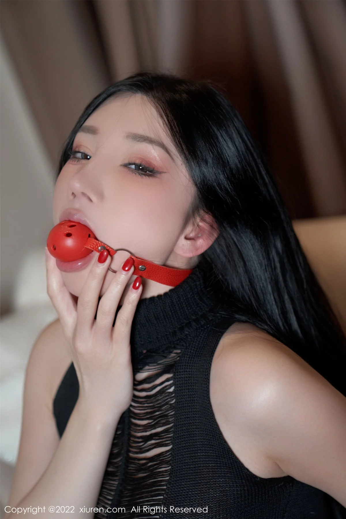 Xgyw.Org_XiuRen第6073期_女神周于希Sally元旦的夜主题性感黑色服饰秀白嫩翘臀诱惑写真80P