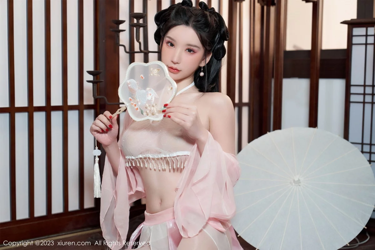 Xgyw.Org_XiuRen第6217期_女神周于希Sally性感粉色古装服饰配超薄无内肉丝惹火诱惑写真85P