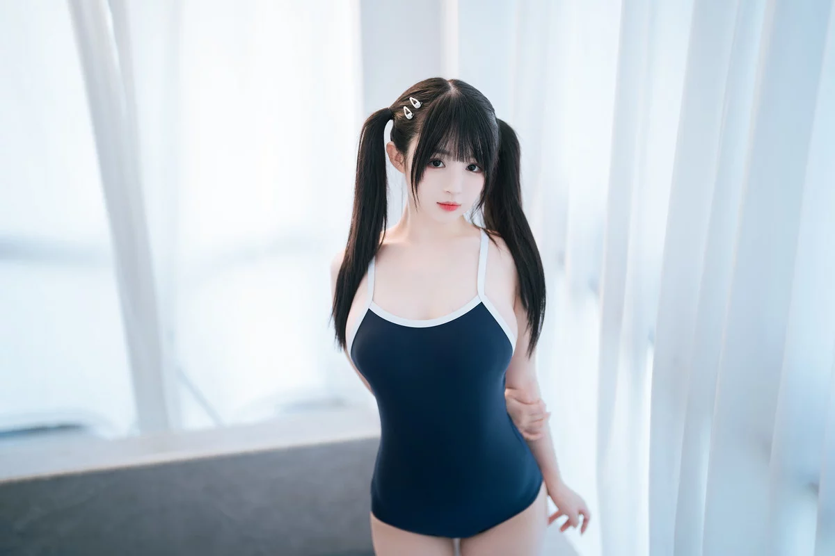 Xgyw.Org_网络美女桜井宁宁白丝死库水主题私房性感死库水配白丝袜秀曼妙身姿迷人写真84P