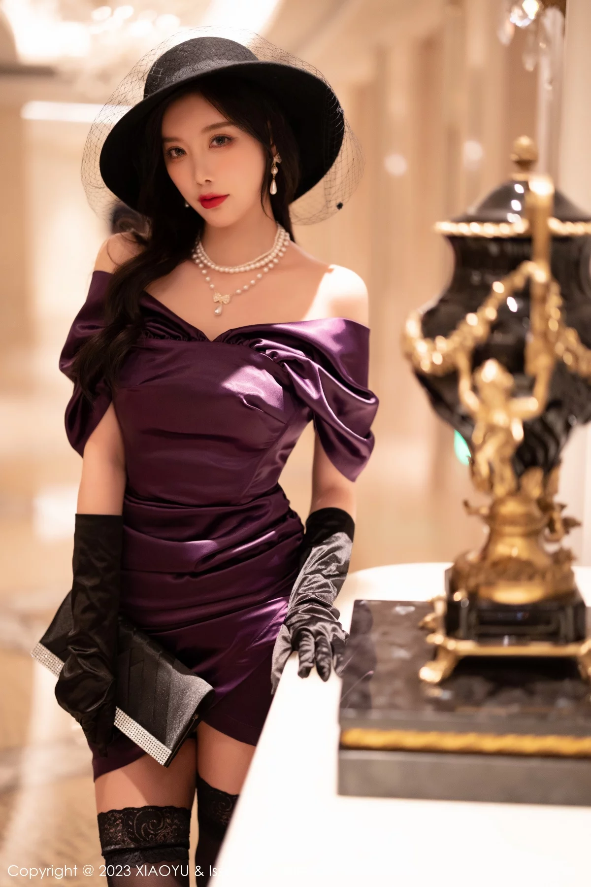 Xgyw.Org_[XiaoYu画语界]Vol.963_女神杨晨晨Yome脱露肩连衣短裙秀淡紫色蕾丝内衣完美诱惑写真85P