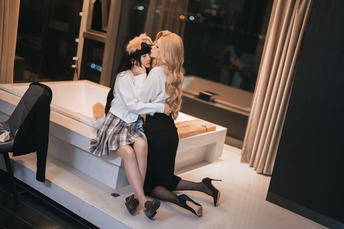 Xgyw.Org_网络美女rioko凉凉子&面饼仙儿女总裁主题性感黑色内衣配黑丝袜迷人诱惑写真80P