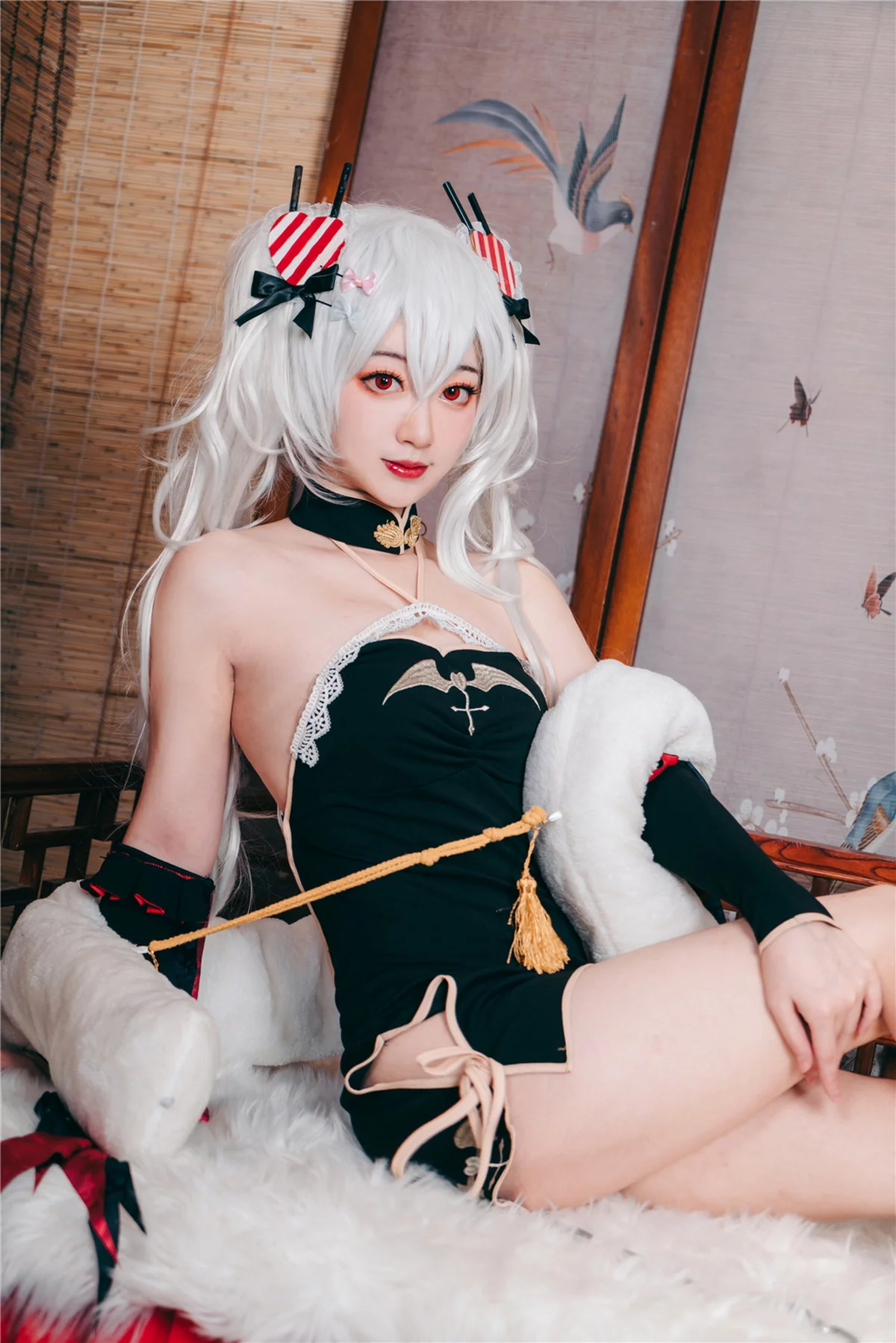 Xgyw.Org_Cosplay美女桃墨公子吸血鬼旗袍主题私房性感低胸高开旗袍秀豪乳翘臀诱惑写真40P