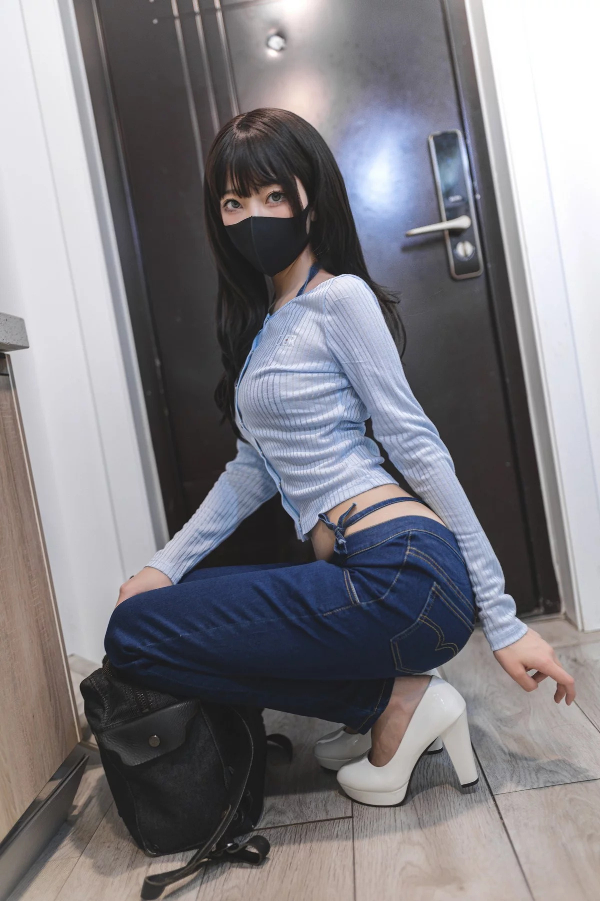 Xgyw.Org_网络美女杏仁曲奇吉他妹妹2.0主题私房脱牛仔裤露性感牛仔内衣迷人诱惑写真41P