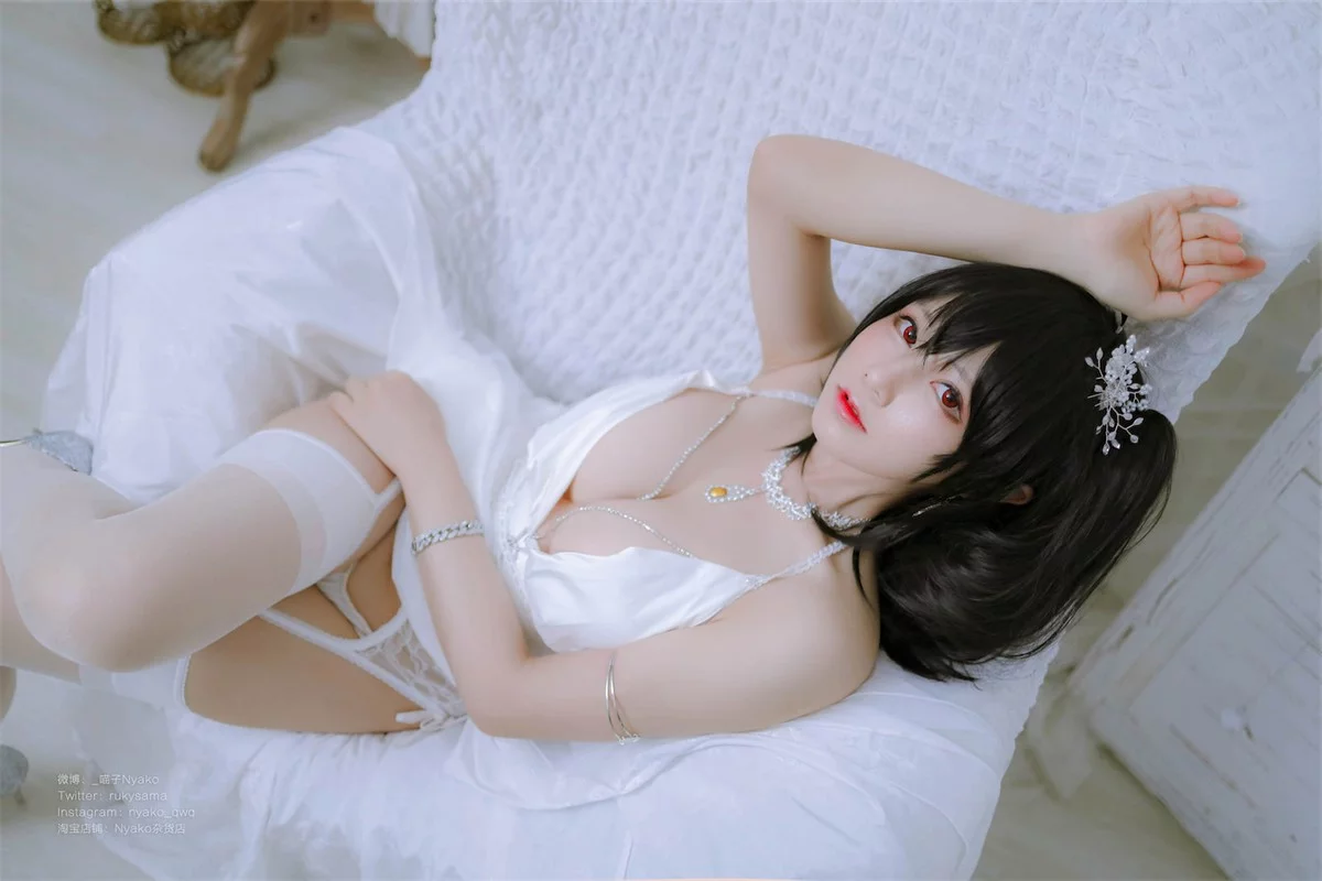 Xgyw.Org_网络美女Nyako喵子大凤纯白婚纱主题性感白色婚纱配白丝吊袜秀美腿诱惑写真65P