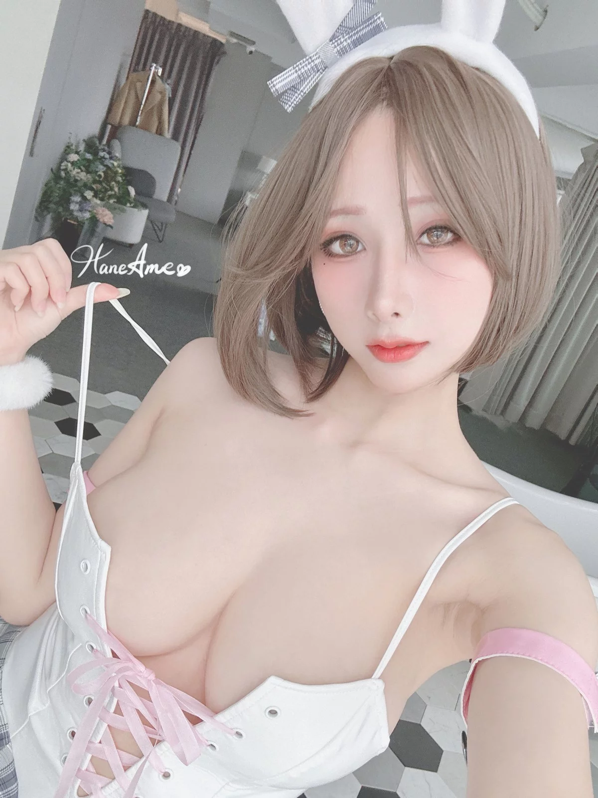Xgyw.Org_Coser美女雨波_HaneAme03月新品合集主题性感服饰系列秀丰满身材诱惑写真170P