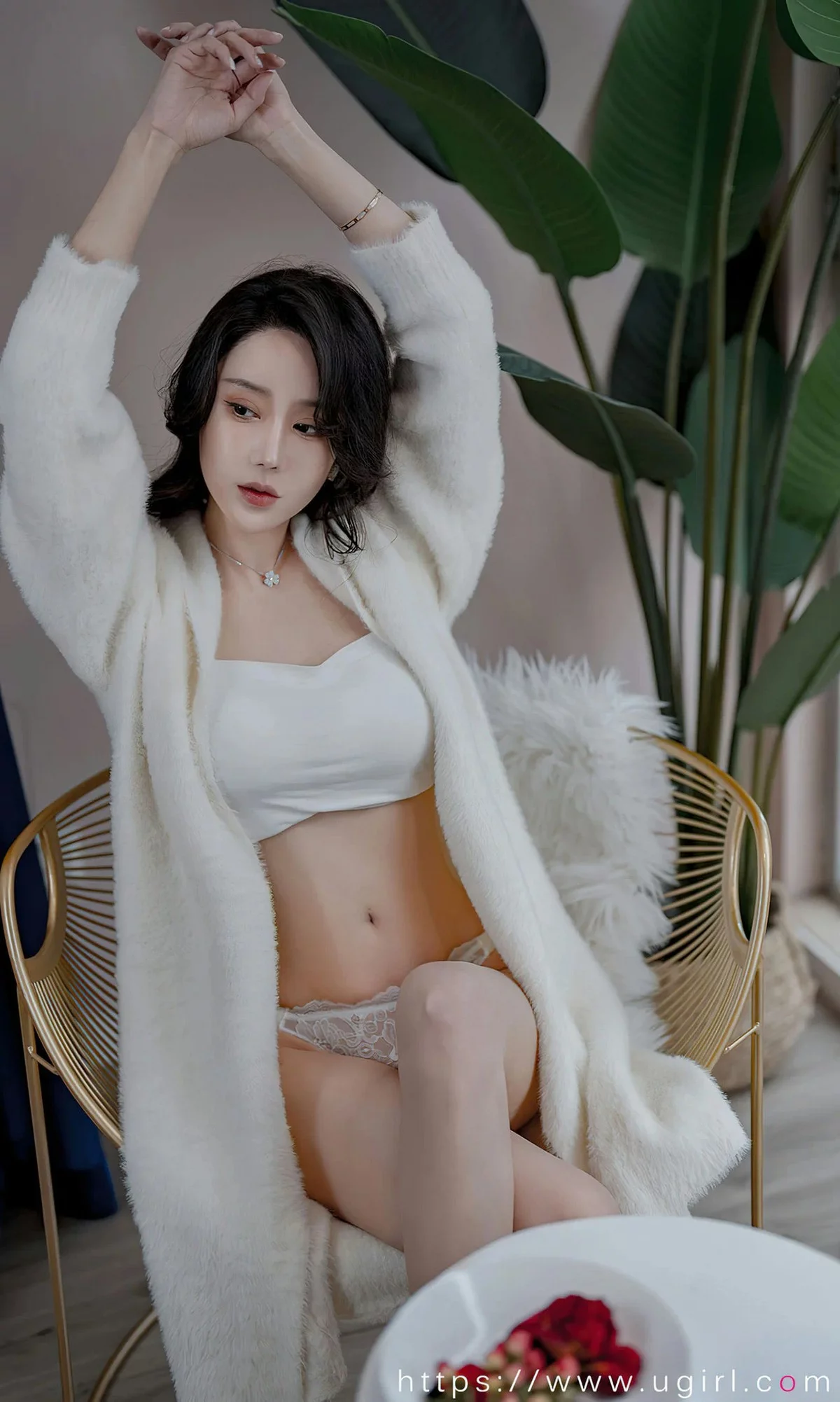 Xgyw.Org_[Ugirls爱尤物]No.2615_模特合集梦海深处主题果儿等七大美女私房性感服饰写真35P