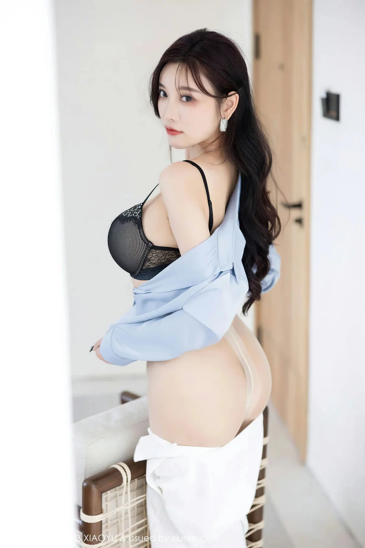 Xgyw.Org_[XiaoYu画语界]Vol.1065_女神杨晨晨Yome脱OL制服露黑色轻透内衣配超薄肉丝诱惑写真85P