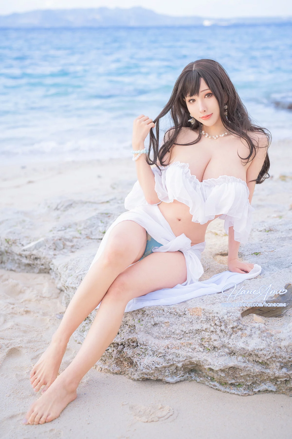 Xgyw.Org_Coser美女雨波_HaneAme冲绳白沙之恋主题沙滩白色低胸服饰秀豪乳诱惑写真41P