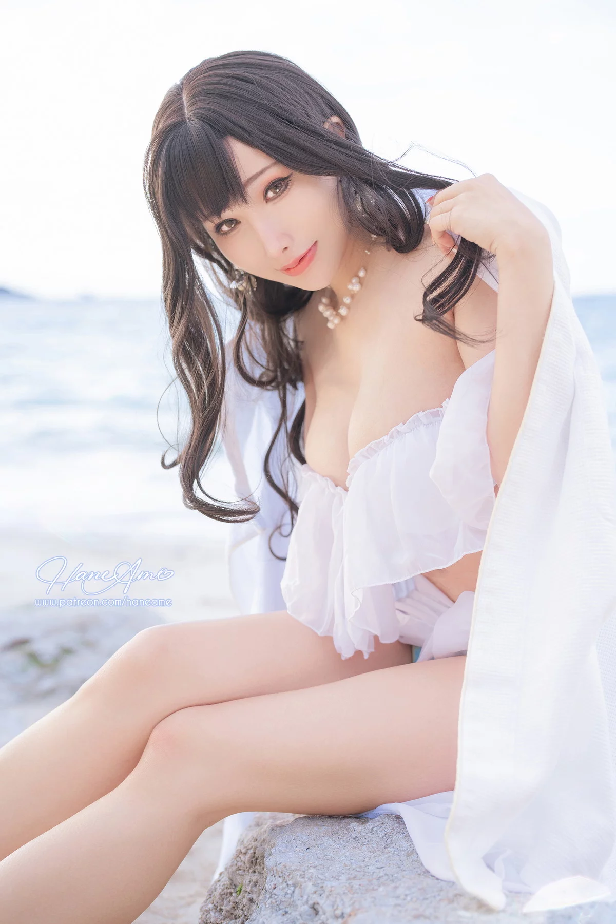 Xgyw.Org_Coser美女雨波_HaneAme冲绳白沙之恋主题沙滩白色低胸服饰秀豪乳诱惑写真41P