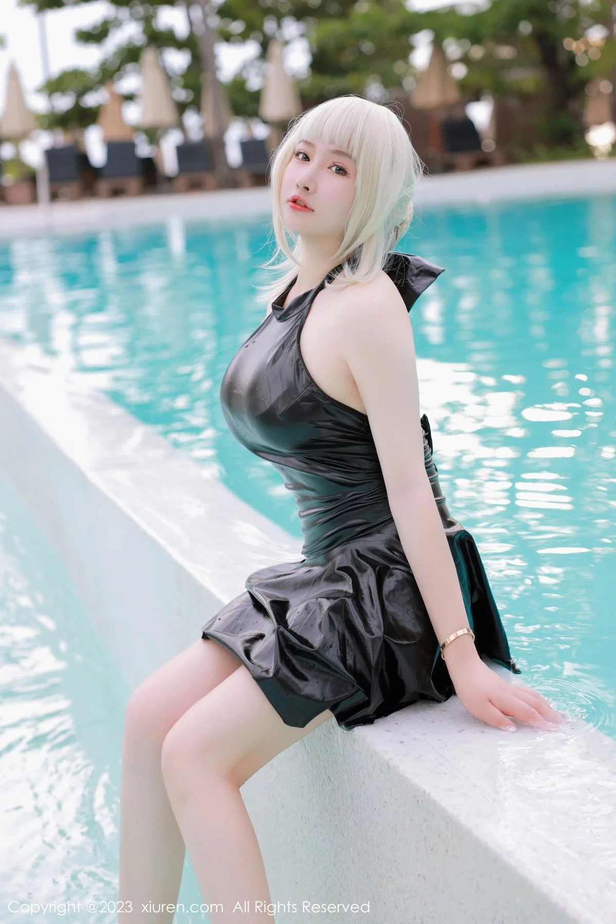 Xgyw.Org_XiuRen第6984期_模特养乐多DoDo性感黑色Cosplay装扮秀丰满身材惹火诱惑写真75P