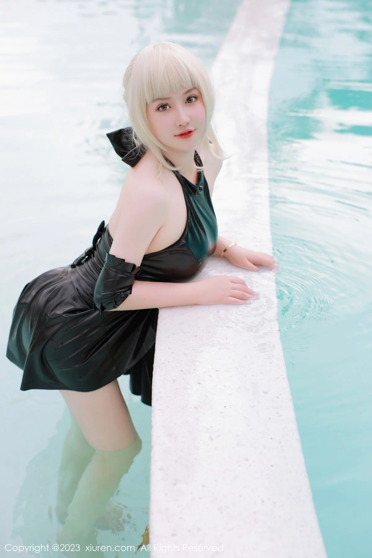 Xgyw.Org_XiuRen第6984期_模特养乐多DoDo性感黑色Cosplay装扮秀丰满身材惹火诱惑写真75P