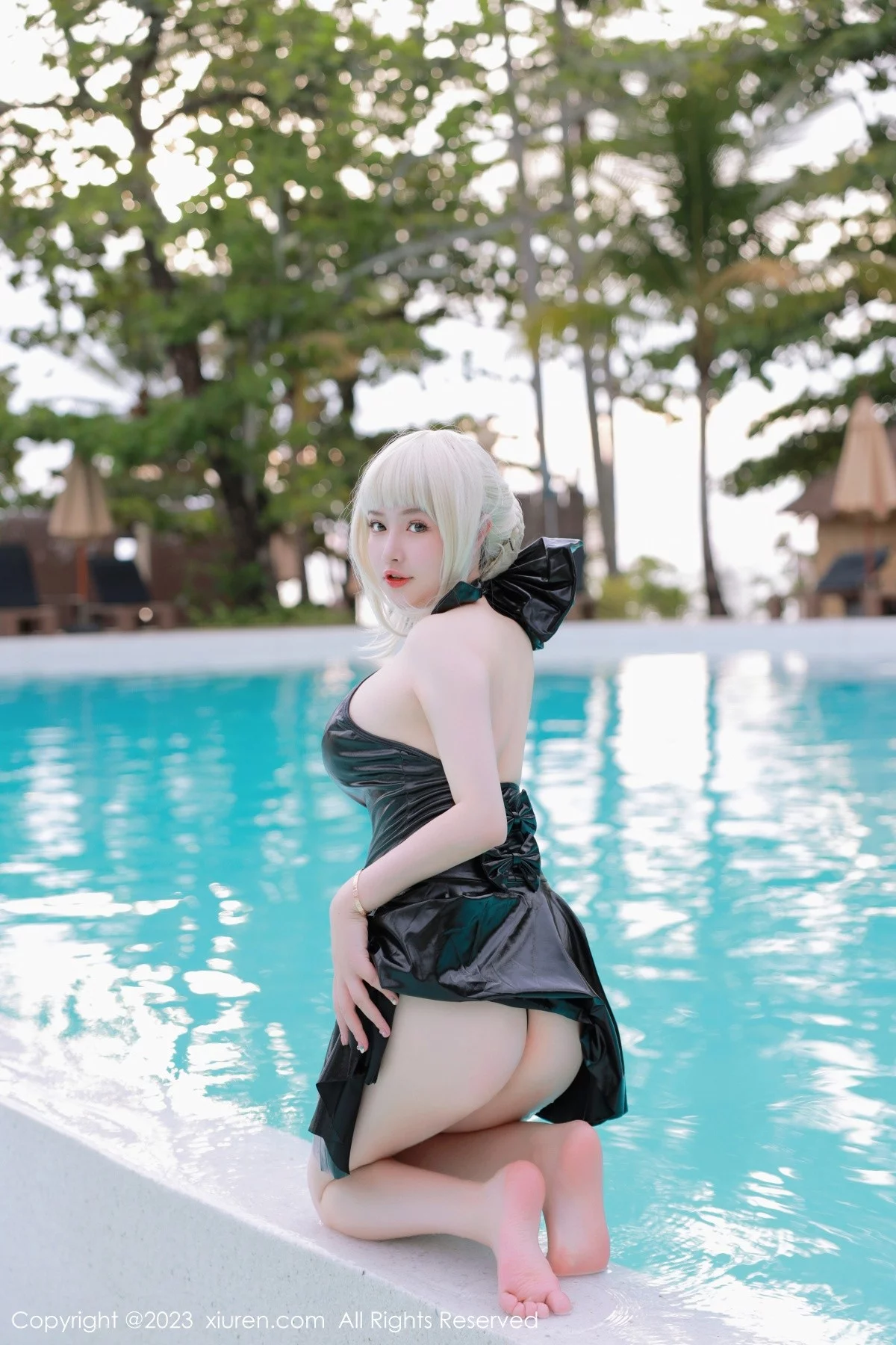 Xgyw.Org_XiuRen第6984期_模特养乐多DoDo性感黑色Cosplay装扮秀丰满身材惹火诱惑写真75P