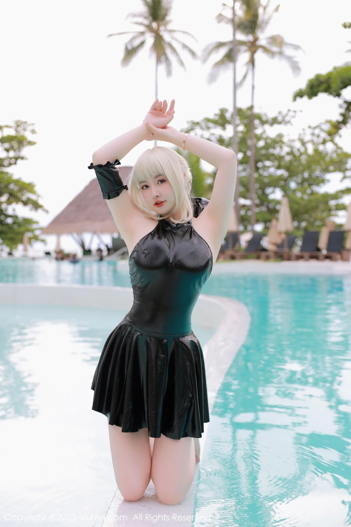 Xgyw.Org_XiuRen第6984期_模特养乐多DoDo性感黑色Cosplay装扮秀丰满身材惹火诱惑写真75P