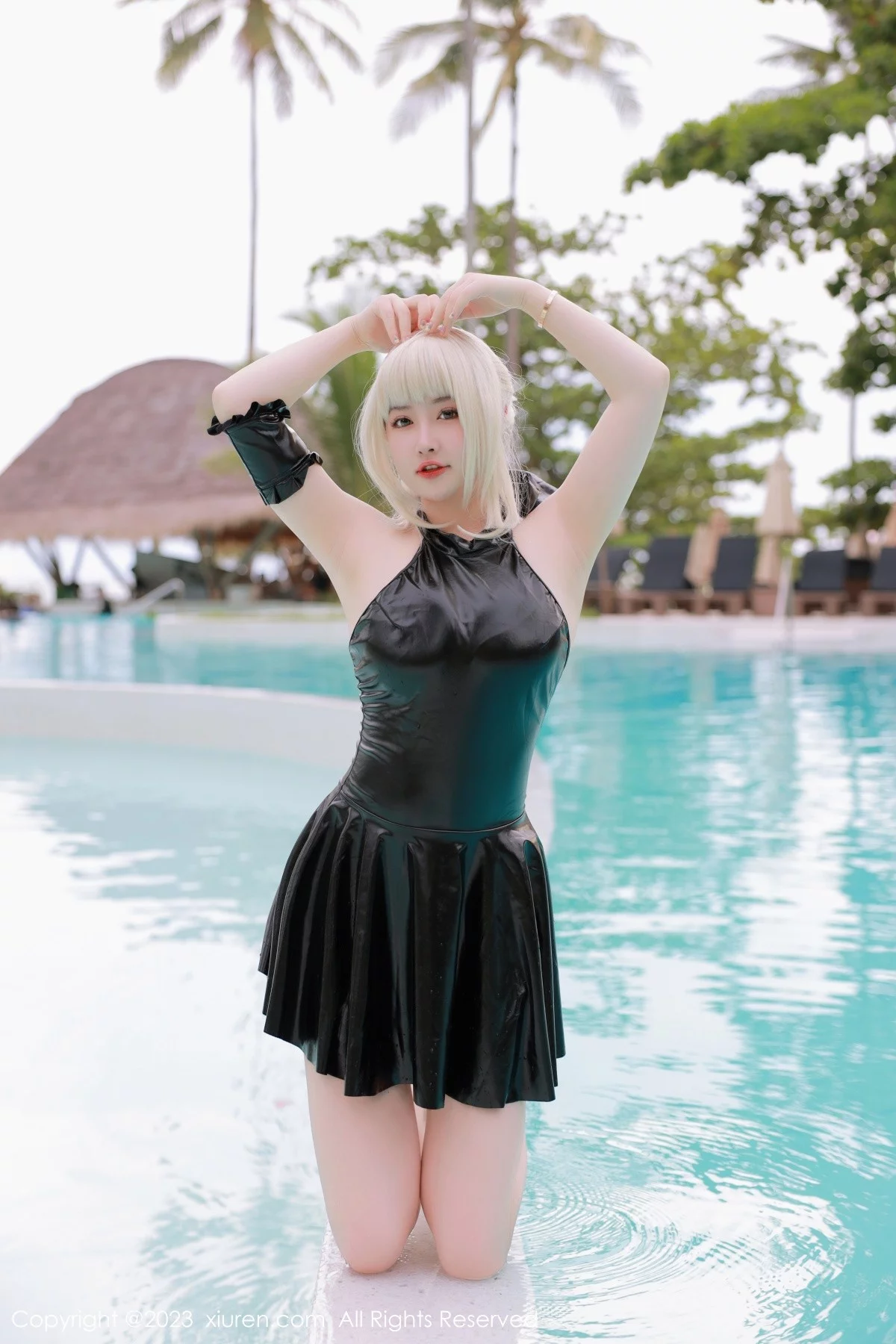 Xgyw.Org_XiuRen第6984期_模特养乐多DoDo性感黑色Cosplay装扮秀丰满身材惹火诱惑写真75P