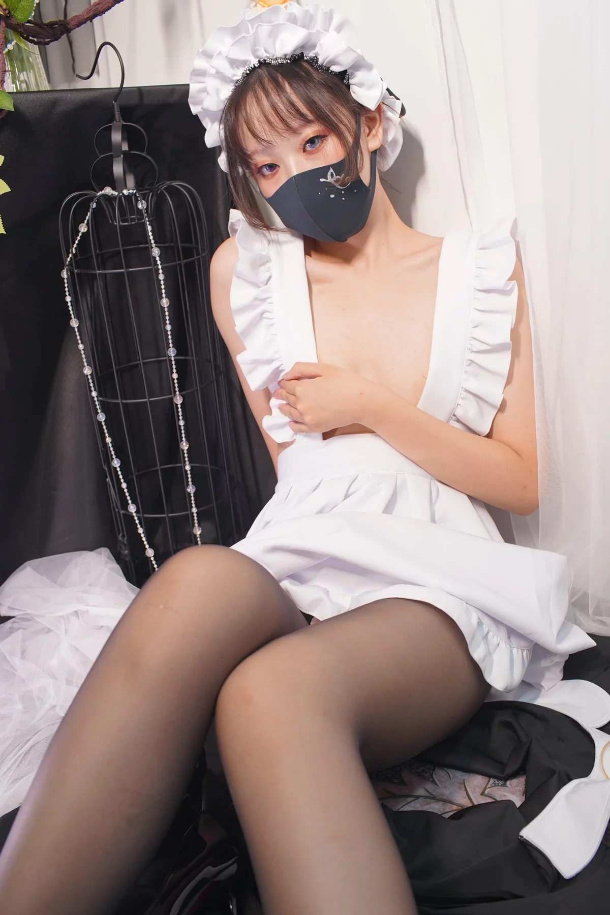 Xgyw.Org_网络美女茶籽ccz欧式女仆主题私房性感女仆长裙配超薄黑丝秀美腿迷人诱惑写真144P