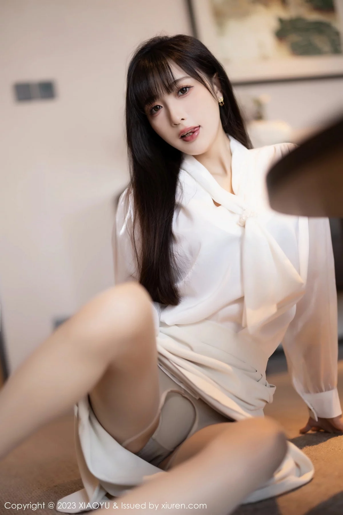 Xgyw.Org_[XiaoYu画语界]Vol.1088_模特林星阑性感白色连衣裙露浅色内衣配超薄肉丝妩媚迷人写真91P
