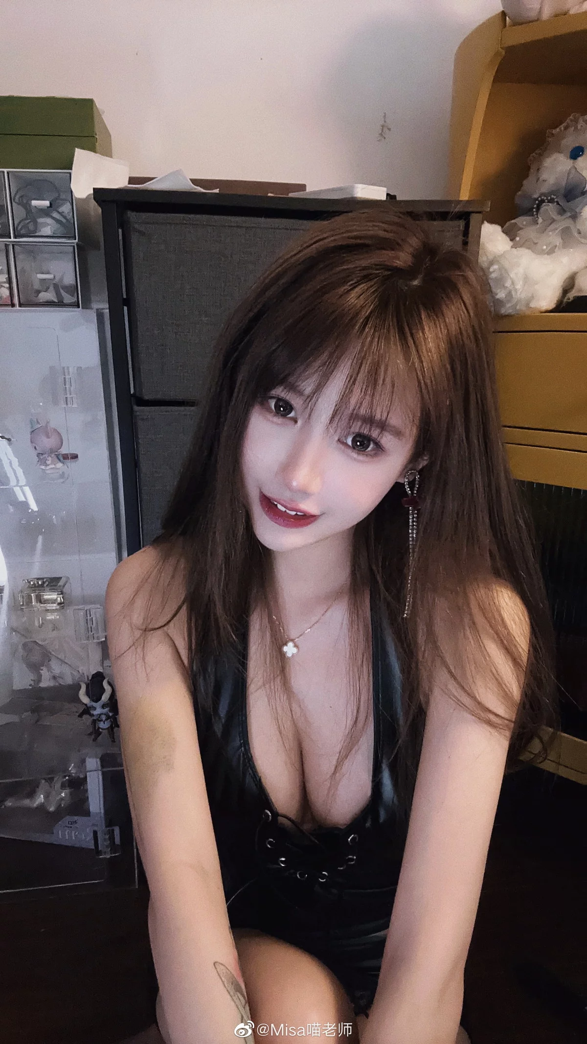 Xgyw.Org_斗鱼主播Misa喵老师付费合集主题性感多套服饰系列秀完美身材迷人诱惑写真259P
