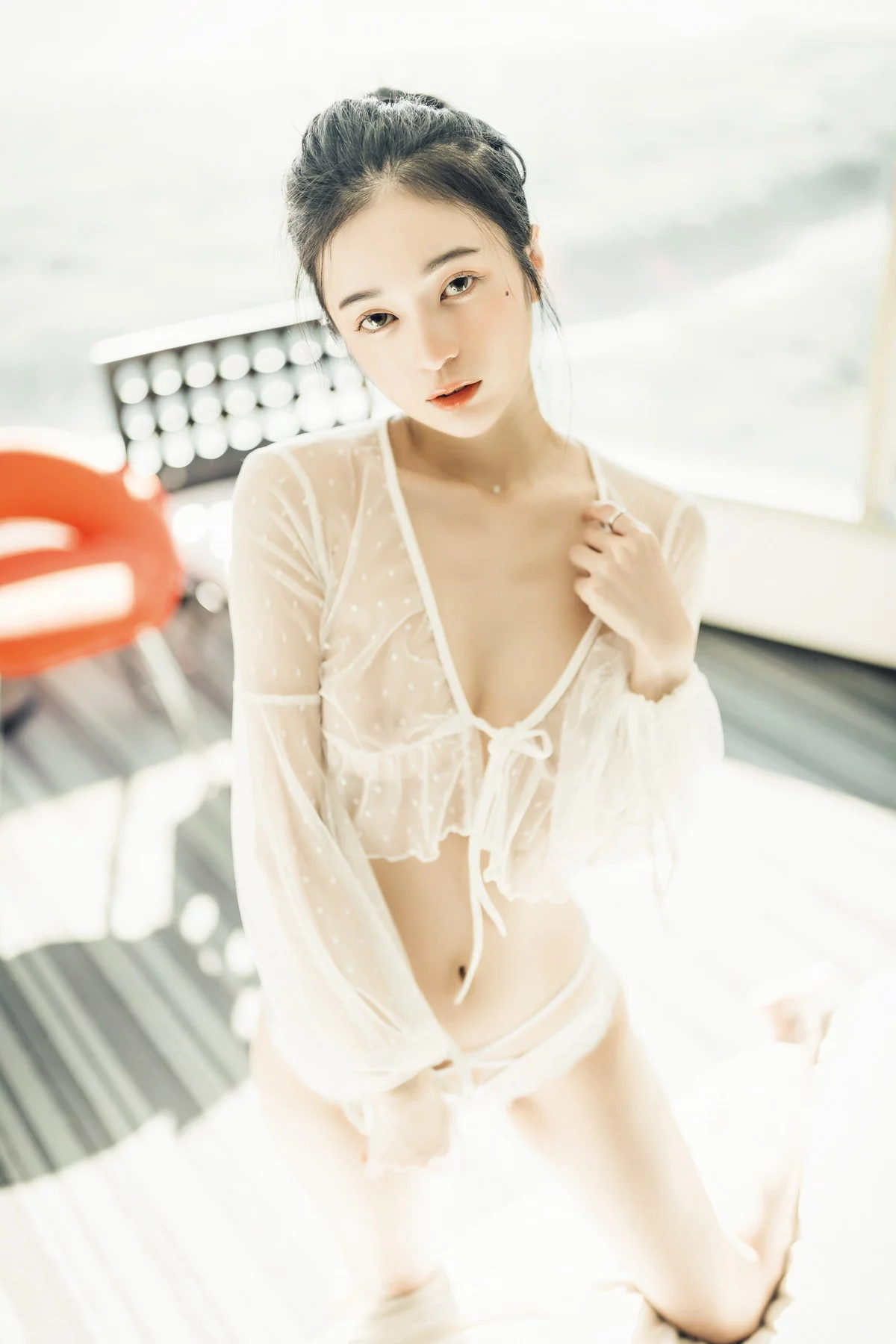 Xgyw.Org_网络美女辰辰不止黑丝主题私房性感红色吊裙+白色薄纱内衣秀完美身材诱惑写真132P