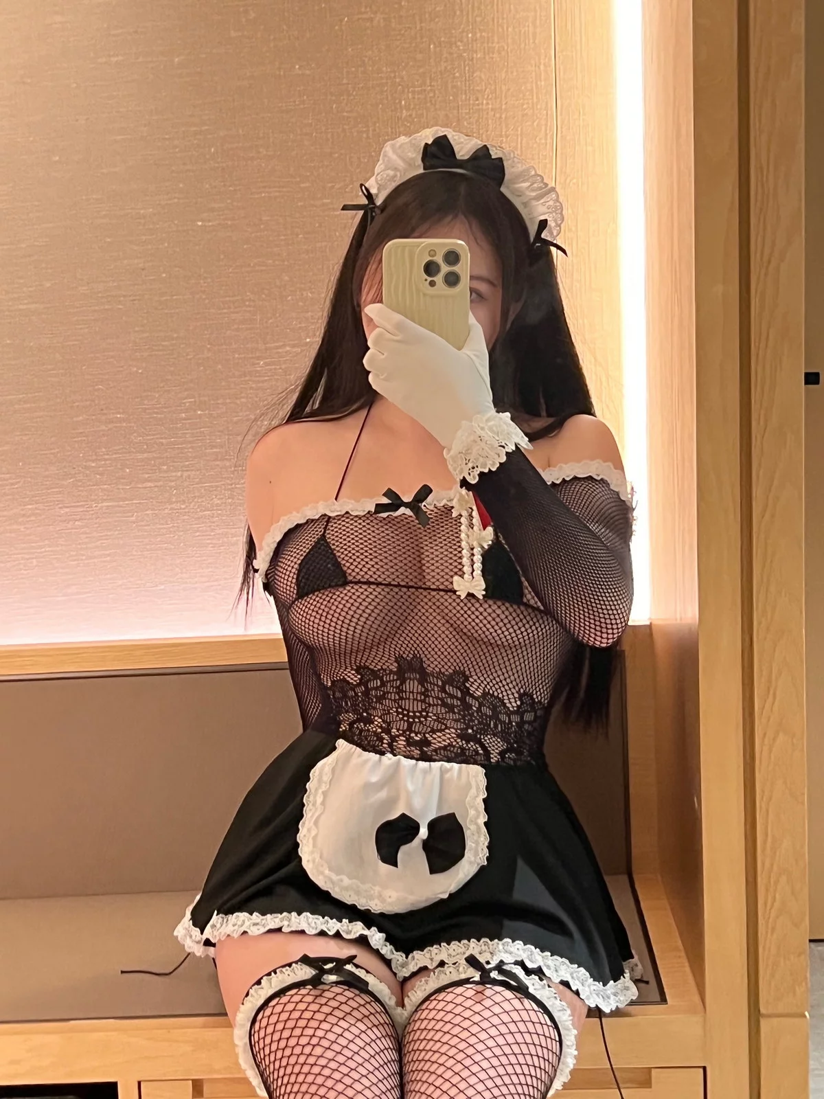 Xgyw.Org_蜜桃少女是依酱呀女仆套装主题私房性感网状女仆系列秀丰满身材完美诱惑写真144P