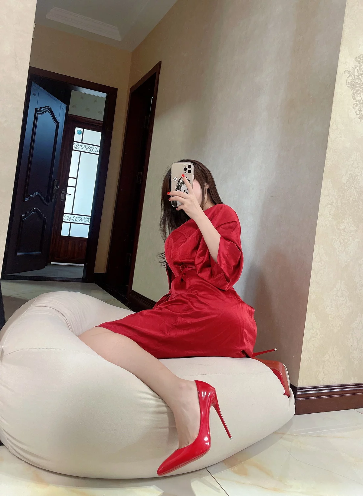 Xgyw.Org_网红小姐姐奶宝妹纸微密圈嘉宾主题私房性感内衣服饰系列秀丰满身材诱惑写真300P