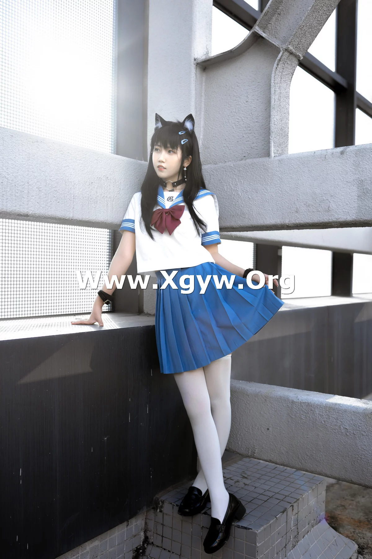 Xgyw.Org_人气Coser不呆猫天台小m猫主题天台性感JK短裙制服配白丝袜秀曼妙身姿诱惑写真96P
