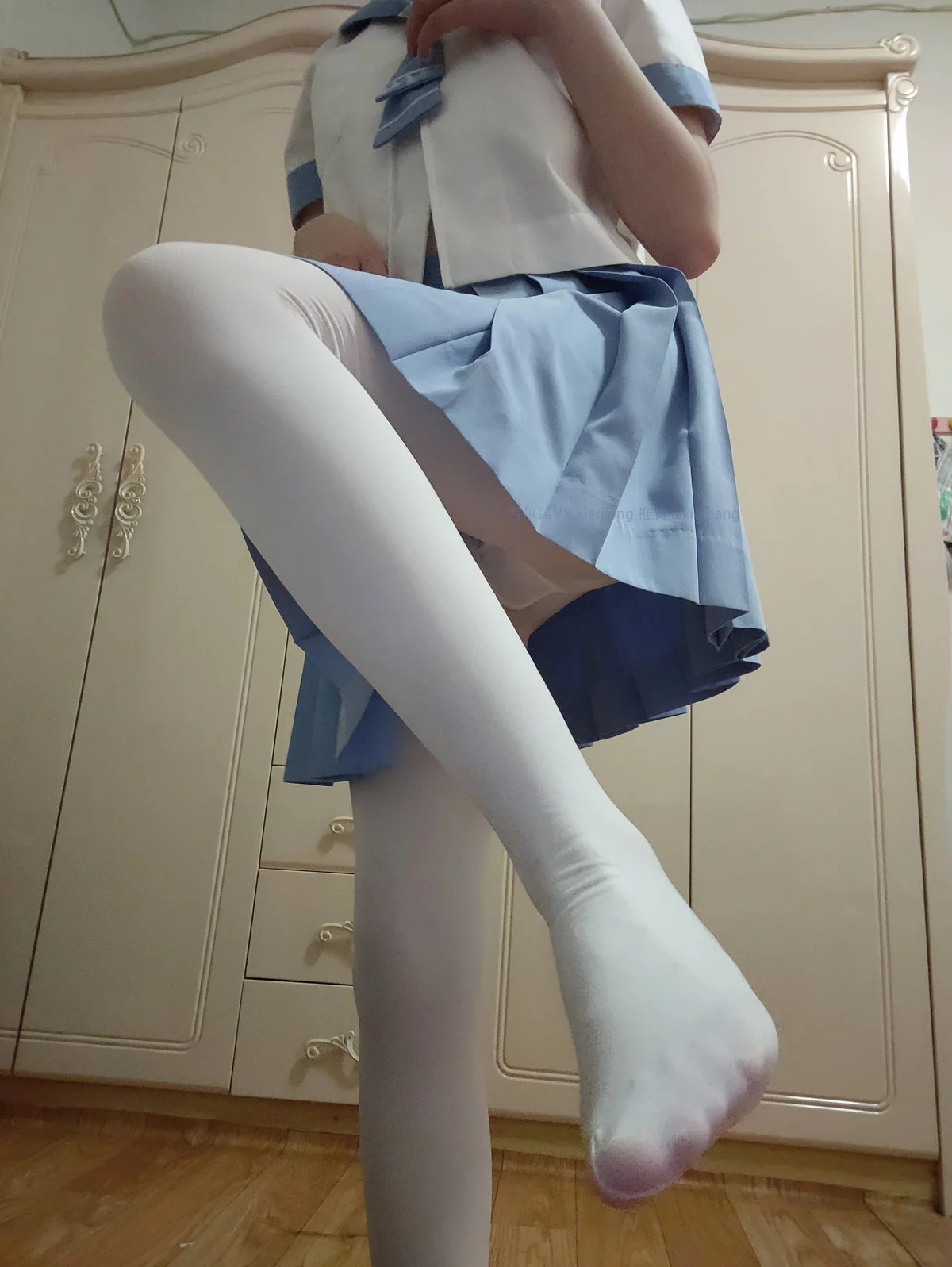 Xgyw.Org_网络美女西尔酱青草水手服主题户外性感水手制服露白色蕾丝内衣配白丝袜诱惑写真74P