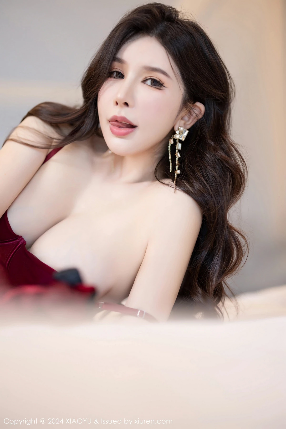 Xgyw.Org_[XiaoYu画语界]Vol.1210_模特李丽莎性感红色情趣服饰配红丝吊袜秀惹火身材完美诱惑写真81P