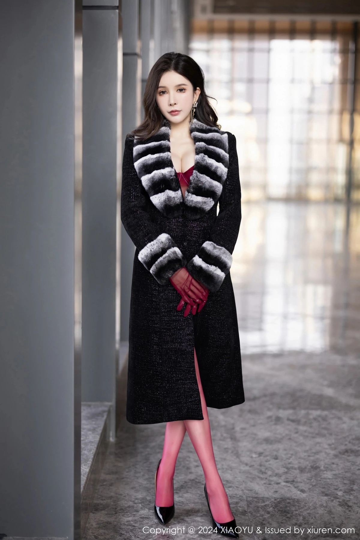 Xgyw.Org_[XiaoYu画语界]Vol.1210_模特李丽莎性感红色情趣服饰配红丝吊袜秀惹火身材完美诱惑写真81P