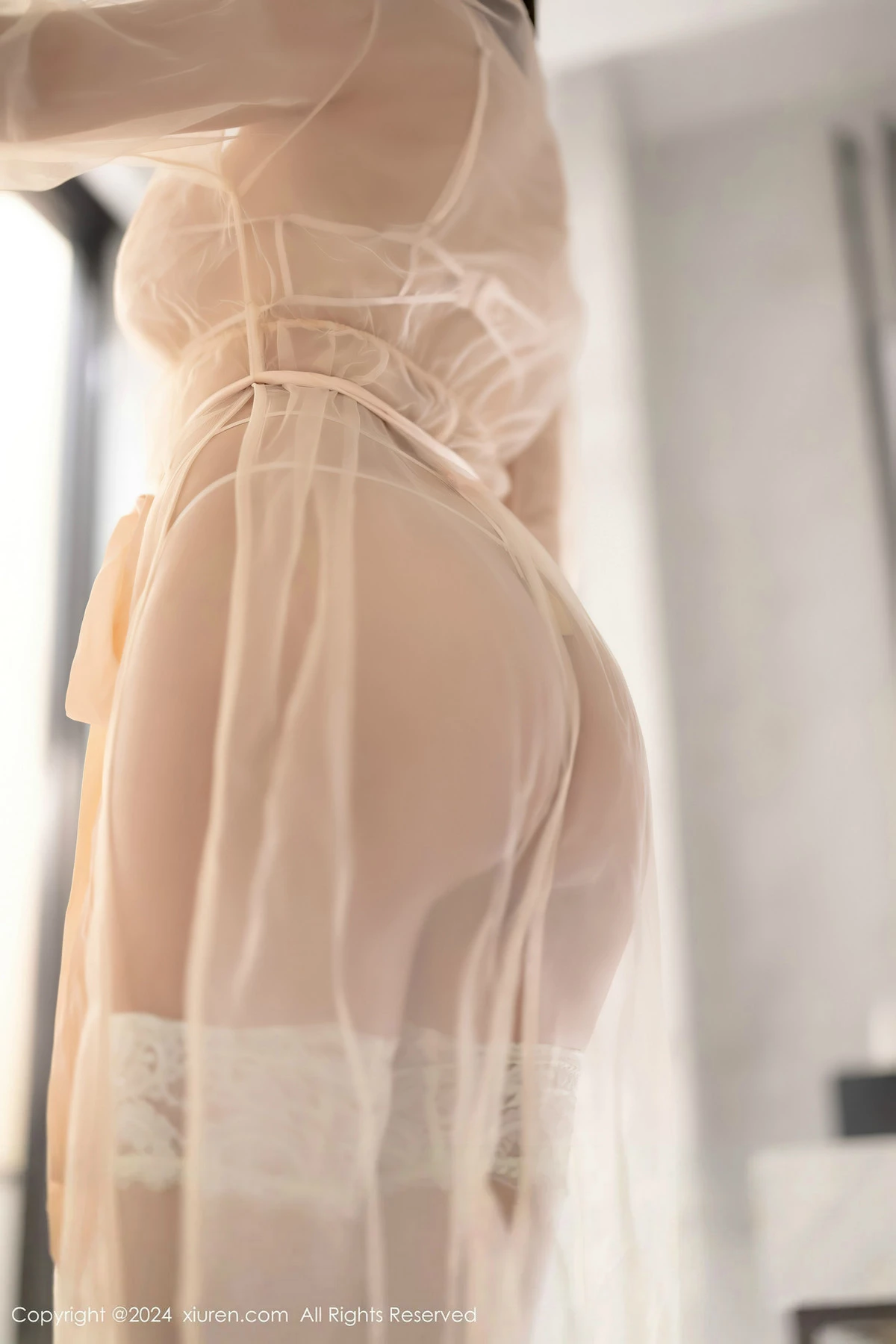 Xgyw.Org_XiuRen第8378期_女神王馨瑶yanni红色连衣裙+杏色轻透连衣裙秀完美身材诱惑写真80P