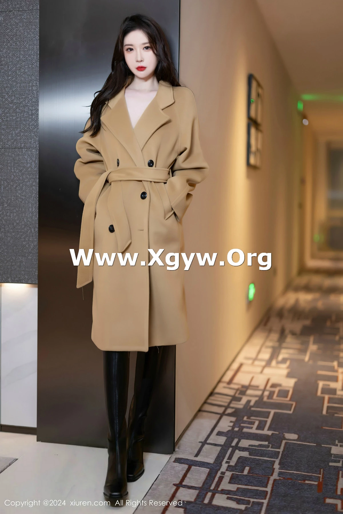 Xgyw.Org_XiuRen第8414期_模特梦心玥私房性感黑色内衣配黑丝吊袜秀高挑曼妙身姿诱惑写真80P