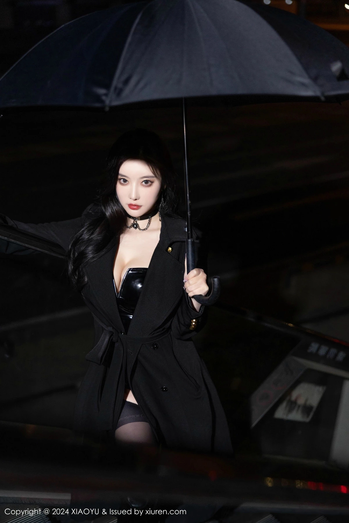 Xgyw.Org_[XiaoYu画语界]Vol.1241_女神杨晨晨Yome黑色外套露性感黑色皮质内衣秀丰腴身材诱惑写真85P