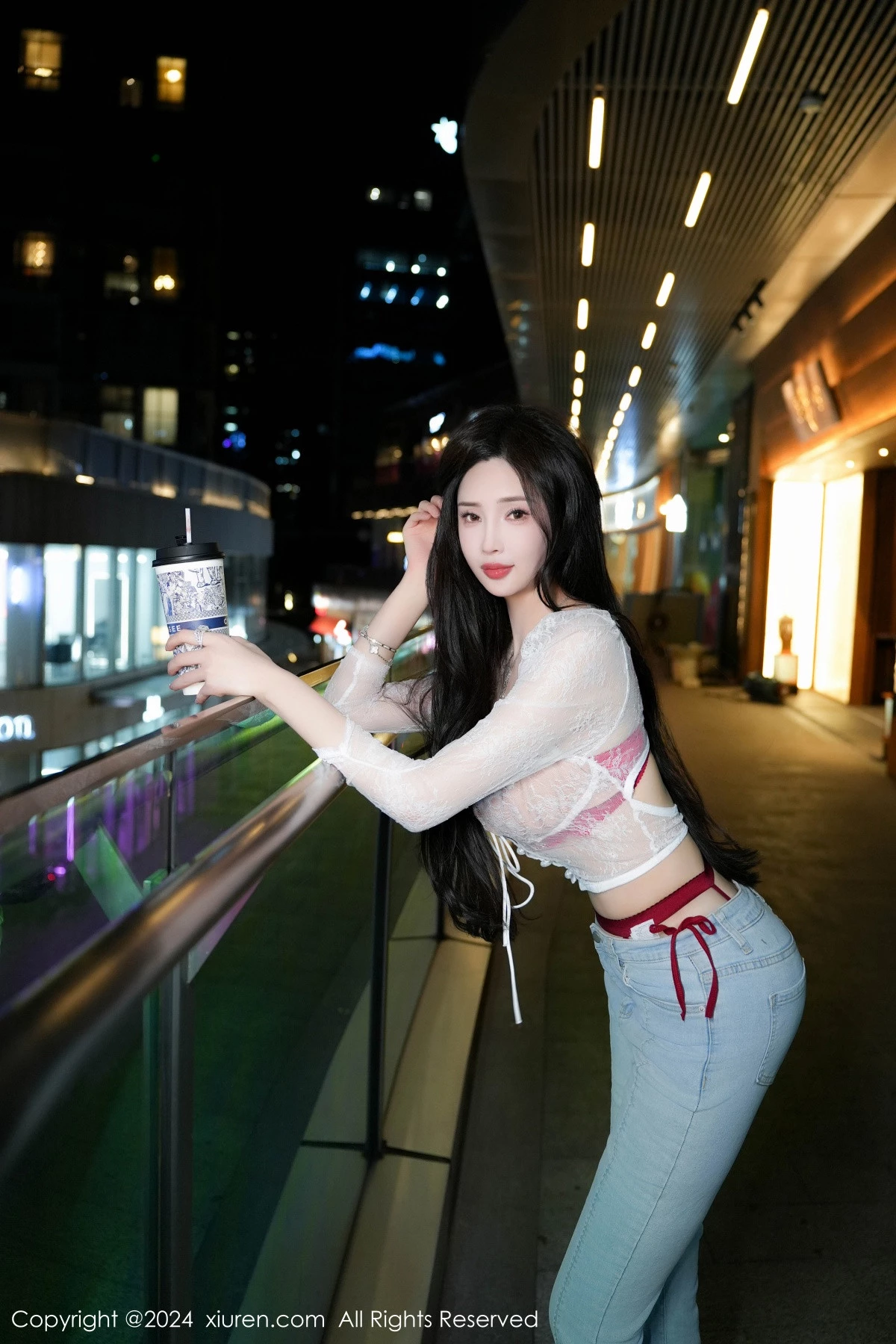 Xgyw.Org_XiuRen第8846期_女神Carol周妍希X性感红色内衣配黑丝吊袜秀完美身材诱惑写真58P