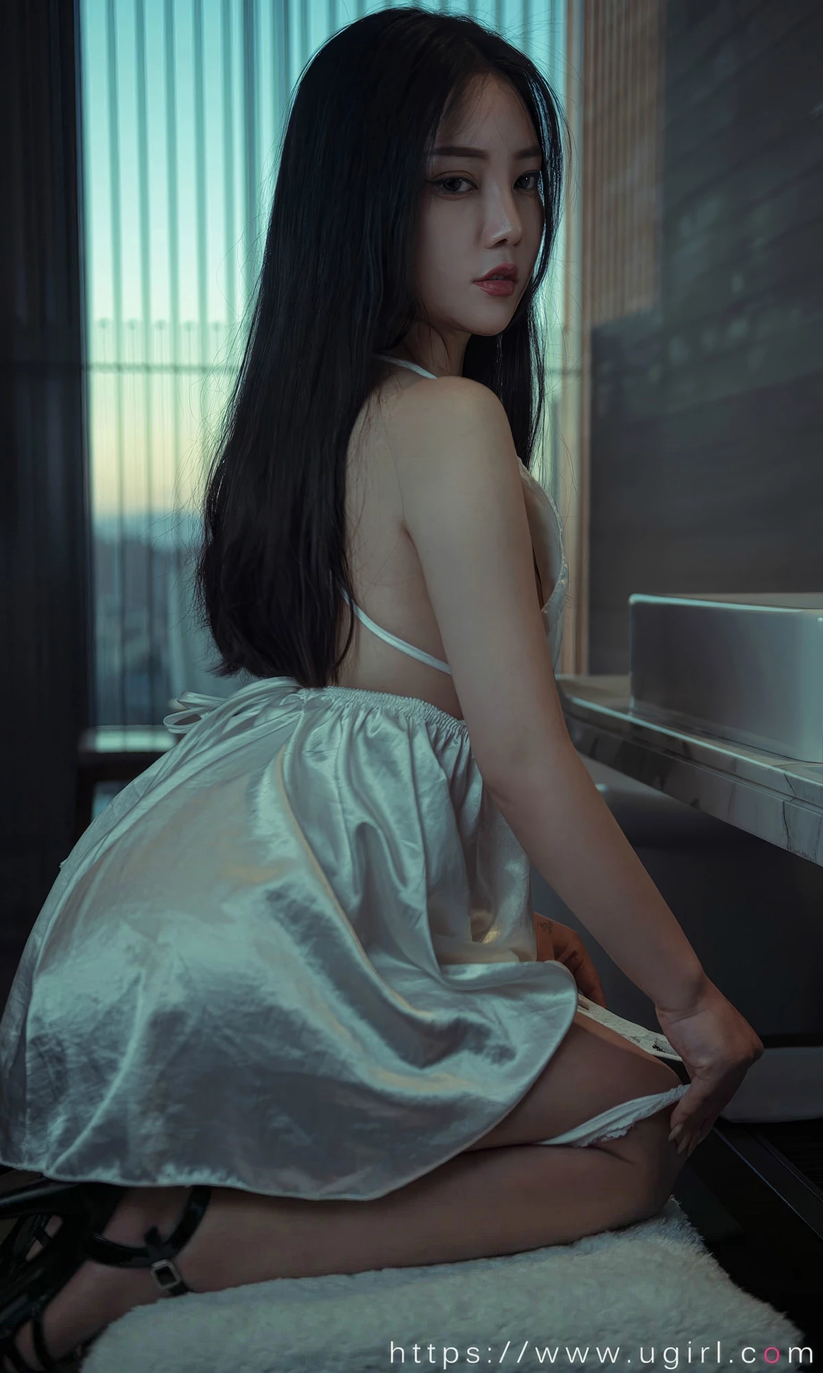 Xgyw.Org_[Ugirls爱尤物]No.2865期_模特合辑女神方子萱等七大美女私房性感内衣系列写真35P