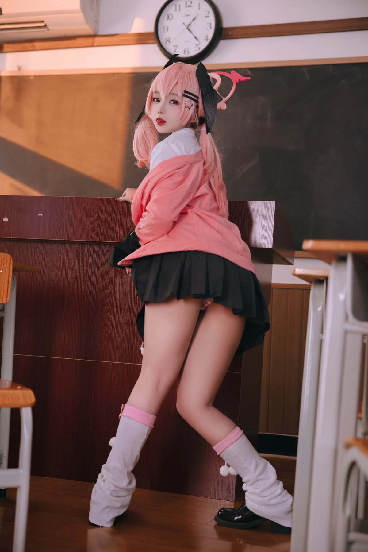 Xgyw.Org_Cosplay美女日奈娇下江小春JK主题私房脱制服露粉色三点式内衣秀丰腴身材诱惑写真126P