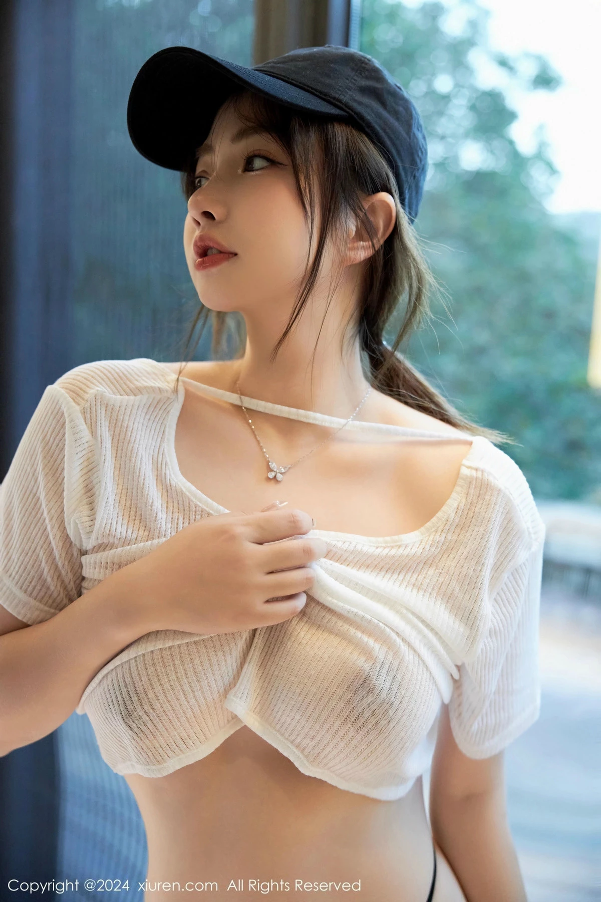 Xgyw.Org_XiuRen第9549_模特养乐多Doll性感深色运动服饰秀丰满身材白嫩美腿诱惑写真52P