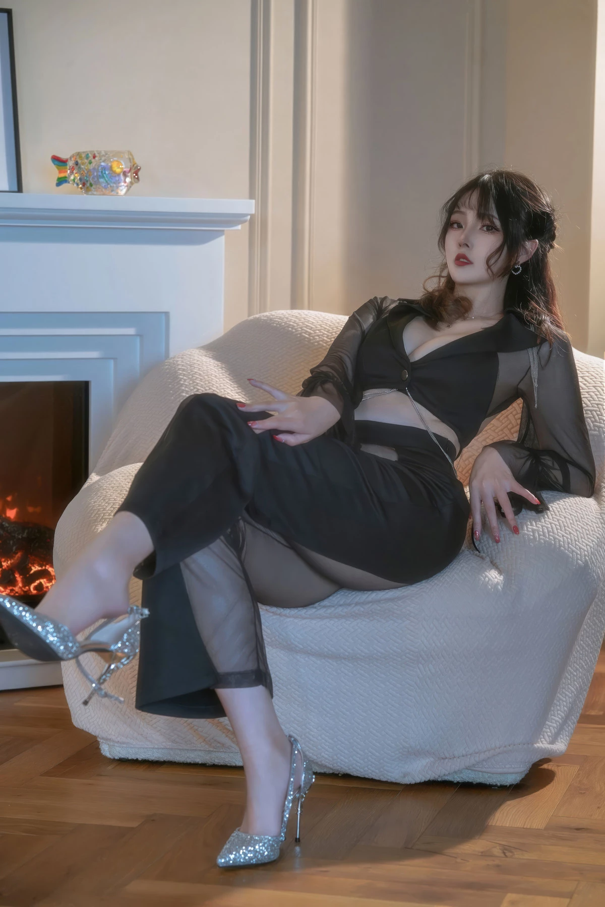 Xgyw.Org_网络美女Natsuko夏夏子朦胧OL主题性感黑色轻透套装露黑色内衣秀完美身材诱惑写真53P