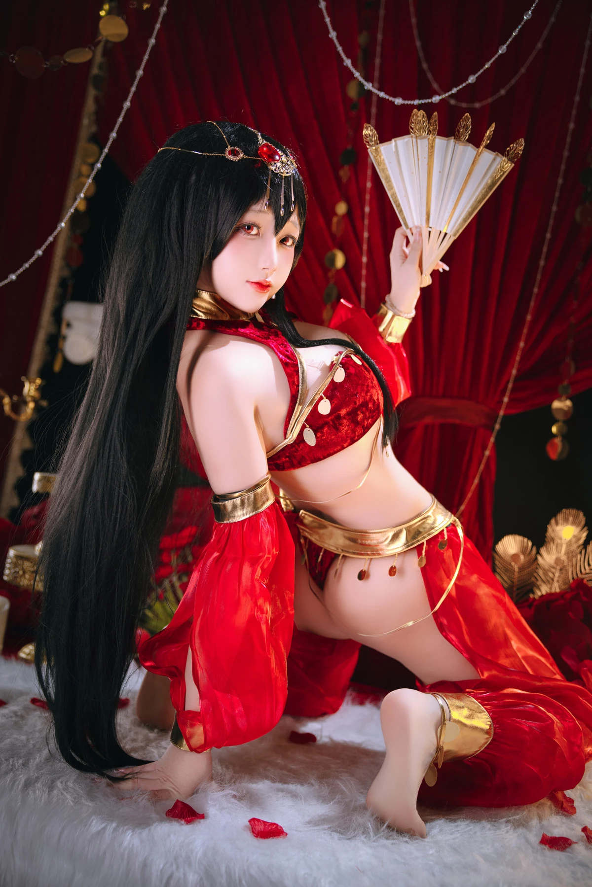 Xgyw.Org_Cosplay美女日奈娇大凤舞姬主题性感红色旗袍服饰露红色内衣秀翘臀美腿诱惑写真97P