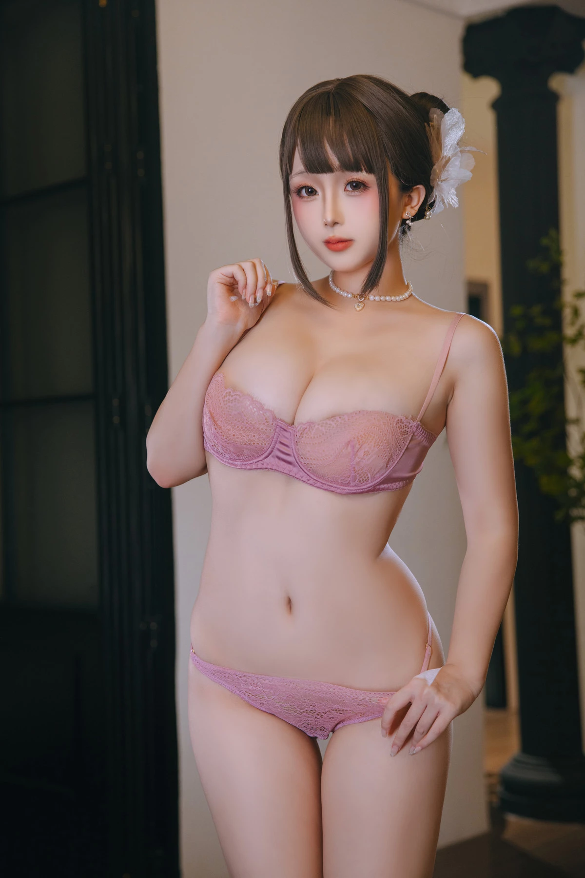 Xgyw.Org_Cosplay美女日奈娇下属的太太主题私房性感粉色蕾丝内衣情趣捆绑秀惹火身材诱惑写真159P