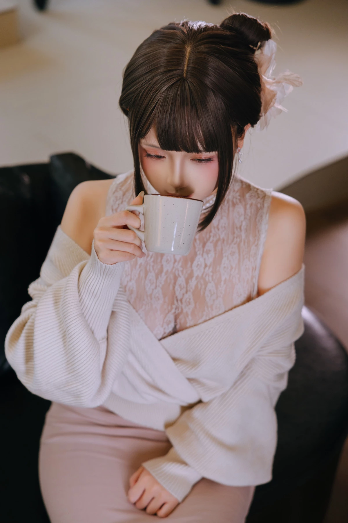 Xgyw.Org_Cosplay美女日奈娇下属的太太主题私房性感粉色蕾丝内衣情趣捆绑秀惹火身材诱惑写真159P