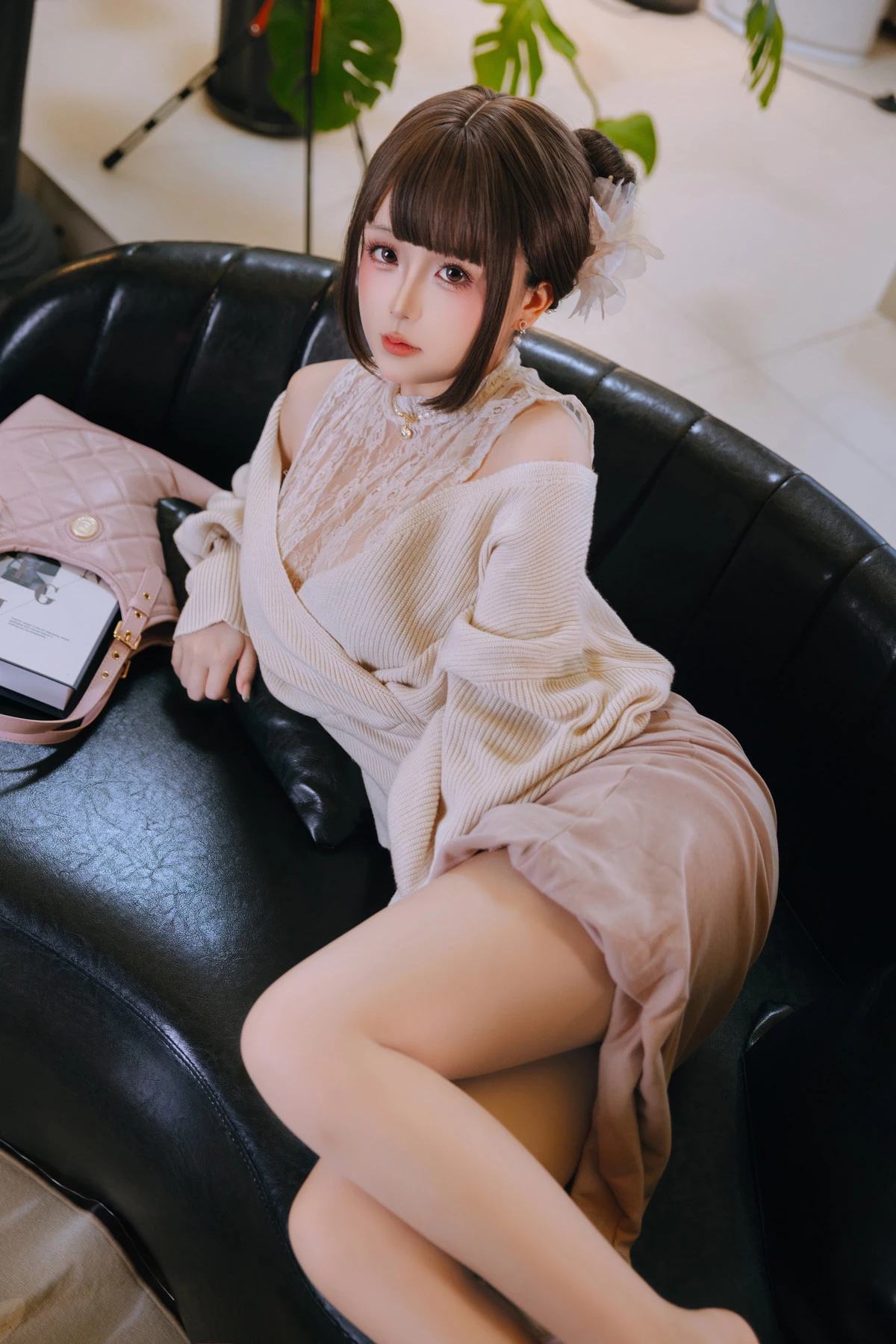 Xgyw.Org_Cosplay美女日奈娇下属的太太主题私房性感粉色蕾丝内衣情趣捆绑秀惹火身材诱惑写真159P