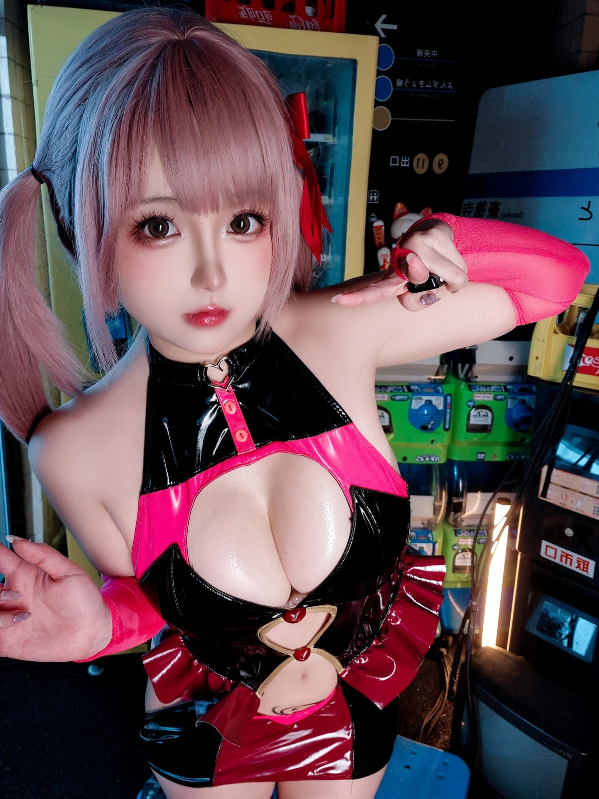 Xgyw.Org_Cosplay美女日奈娇偶像练习生主题性感红黑色情趣服饰配黑丝袜秀完美身材诱惑写真140P