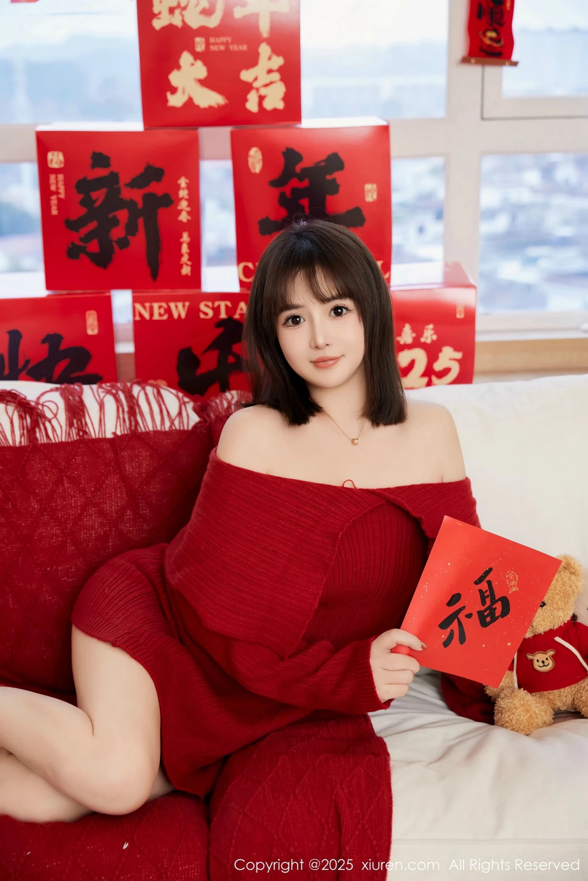 Xgyw.Org_XiuRen第9818期_模特养乐多Doll新年主题性感喜庆红色内衣秀完美身材诱惑写真66P